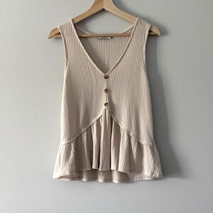Paper Crane ~ Women's Cream Sleeveless Top ~ L